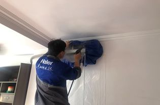 家里空調(diào)從買(mǎi)就沒(méi)洗過(guò) 用了5年洗出小黑蟲(chóng)