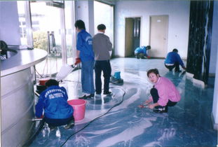 專業地板打蠟清洗保潔服務，讓空間煥然一新
