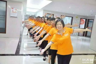 深圳好來屋家政 專業(yè)家居保潔，讓您放心托付